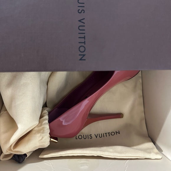 Authentic Louis Vuitton Oh Really Pumps - Picture 16 of 16